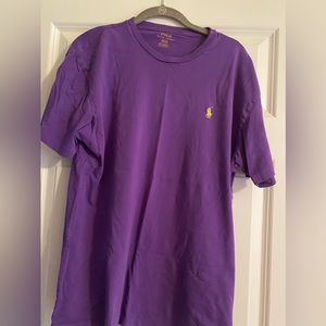 Polo tshirt size M